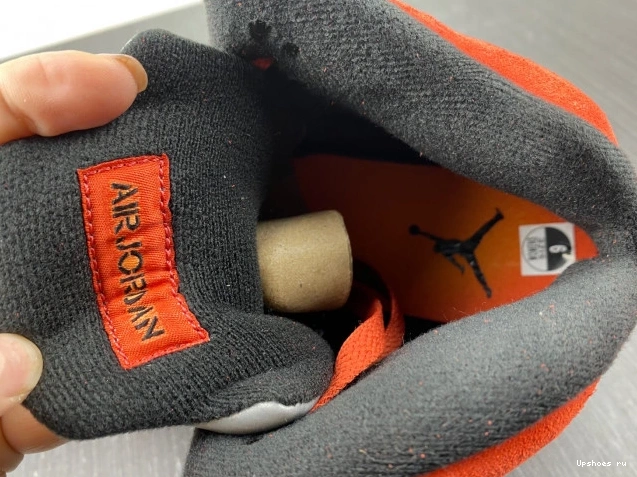 DD9336-800 on 5 Dunk Jordan Mars Retro 0825